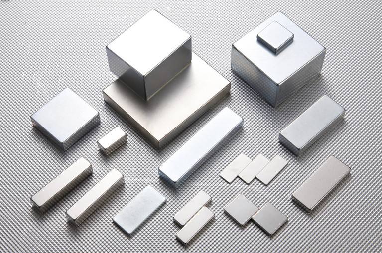 釹鐵硼永磁體的表面防護技術(shù)研究